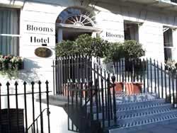 Blooms Town House Hotel