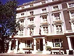 The Byron Hotel