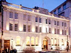 Courthouse Kempinski