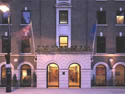 Halkin Hotel