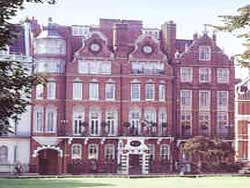 The Milestone Hotel and Apartments